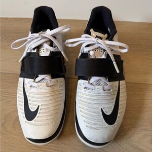 Nike Romaleos 3, Weightlifting Shoes, White/Black, Size 7.5, EUC/Like New! 🏋🏻‍♀️